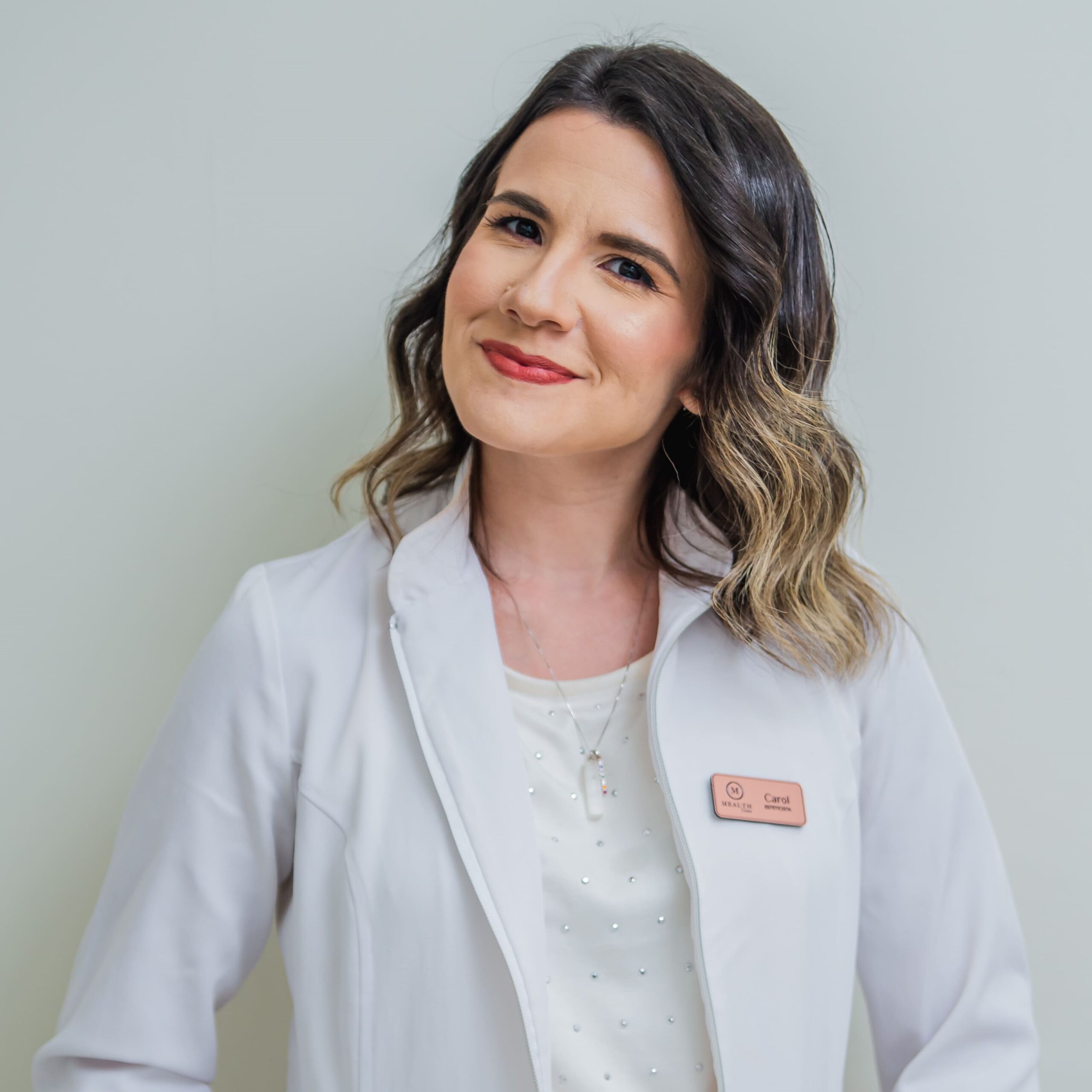 Carol Coutinho, especialista em estética avançada no Rio de Janeiro